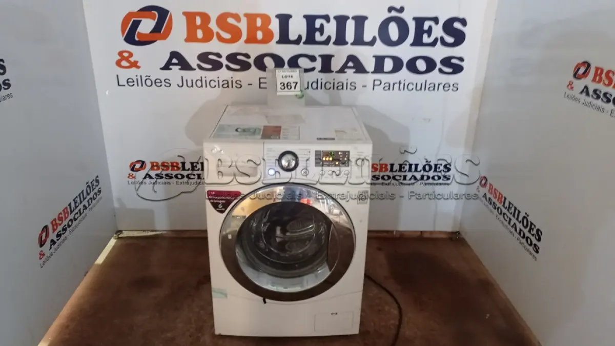 LOTE 367 - 01 MÁQUINA DE LAVAR 4KG 220V MARCA LG. (NO ESTADO) ATENÇÃO! FAZER A VISITAÇÃO ANTES DE ARREMATAR, NÃO SABEMOS SE FUNCIONA, LEILÃO NÃO TEM GARANTIA E NEM DEVOLUÇÃO, SUJEITO A POSSÍVEIS AVARIAS VISÍVEIS/OCULTAS E/OU AUSÊNCIA DE COMPONENTES.