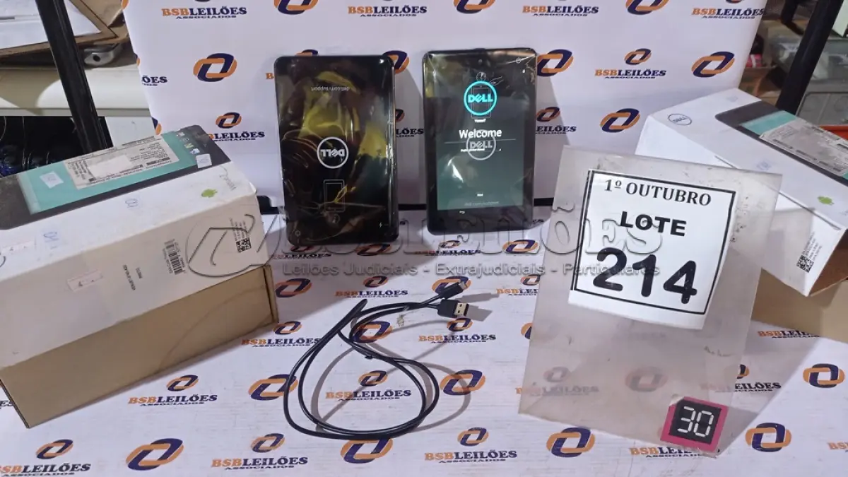 LOTE 214 - 02 TABLETS MODELO VENUE 7 16GB TELA HD 7’’ MARCA DELL. (NO ESTADO) ATENÇÃO! FAZER A VISITAÇÃO ANTES DE ARREMATAR, NÃO SABEMOS SE FUNCIONA, LEILÃO NÃO TEM GARANTIA E NEM DEVOLUÇÃO, SUJEITO A POSSÍVEIS AVARIAS VISÍVEIS/OCULTAS E/OU AUSÊNCIA DE COMPONENTES.