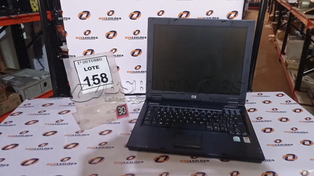 LOTE 158 - 01 NOTEBOOK MARCA HP. (NO ESTADO) ATENÇÃO! FAZER A VISITAÇÃO ANTES DE ARREMATAR, NÃO SABEMOS SE FUNCIONA, LEILÃO NÃO TEM GARANTIA E NEM DEVOLUÇÃO, SUJEITO A POSSÍVEIS AVARIAS VISÍVEIS/OCULTAS E/OU AUSÊNCIA DE COMPONENTES.