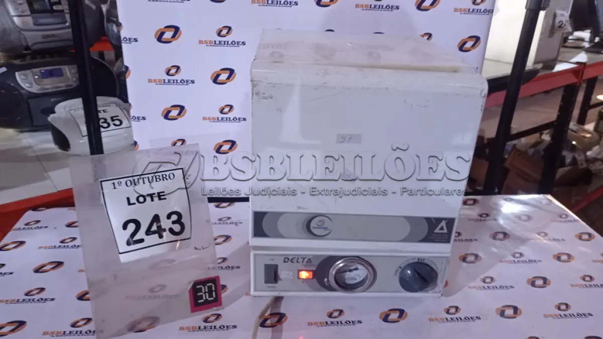 LOTE 243 - 01 ESTUFA DE ESTERILIZAÇÃO E SECAGEM. (NO ESTADO) ATENÇÃO! FAZER A VISITAÇÃO ANTES DE ARREMATAR, NÃO SABEMOS SE FUNCIONA, LEILÃO NÃO TEM GARANTIA E NEM DEVOLUÇÃO, SUJEITO A POSSÍVEIS AVARIAS VISÍVEIS/OCULTAS E/OU AUSÊNCIA DE COMPONENTES.