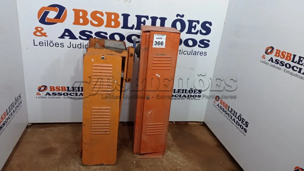 LOTE 366 - 02 CANCELAS AUTOMÁTICAS (SEM BRAÇO). (NO ESTADO) ATENÇÃO! FAZER A VISITAÇÃO ANTES DE ARREMATAR, NÃO SABEMOS SE FUNCIONA, LEILÃO NÃO TEM GARANTIA E NEM DEVOLUÇÃO, SUJEITO A POSSÍVEIS AVARIAS VISÍVEIS/OCULTAS E/OU AUSÊNCIA DE COMPONENTES.