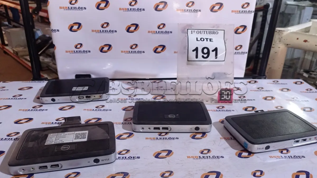 LOTE 191 - 04 THIN CLIENTS MODELO TX0 DELL WYSE. (NO ESTADO) ATENÇÃO! FAZER A VISITAÇÃO ANTES DE ARREMATAR, NÃO SABEMOS SE FUNCIONA, LEILÃO NÃO TEM GARANTIA E NEM DEVOLUÇÃO, SUJEITO A POSSÍVEIS AVARIAS VISÍVEIS/OCULTAS E/OU AUSÊNCIA DE COMPONENTES.