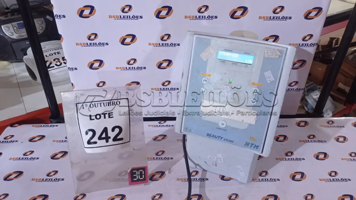 LOTE 242 - 01 APARELHO DE TERAPIA ESTÉTICA BEAUTY STEAM MARCA HTM. (NO ESTADO) ATENÇÃO! FAZER A VISITAÇÃO ANTES DE ARREMATAR, NÃO SABEMOS SE FUNCIONA, LEILÃO NÃO TEM GARANTIA E NEM DEVOLUÇÃO, SUJEITO A POSSÍVEIS AVARIAS VISÍVEIS/OCULTAS E/OU AUSÊNCIA DE COMPONENTES.
