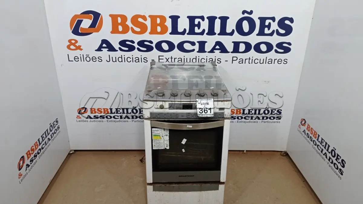 LOTE 361 - 01 FOGÃO 04 BOCAS MARCA BRASTEMP. (NO ESTADO) ATENÇÃO! FAZER A VISITAÇÃO ANTES DE ARREMATAR, NÃO SABEMOS SE FUNCIONA, LEILÃO NÃO TEM GARANTIA E NEM DEVOLUÇÃO, SUJEITO A POSSÍVEIS AVARIAS VISÍVEIS/OCULTAS E/OU AUSÊNCIA DE COMPONENTES.