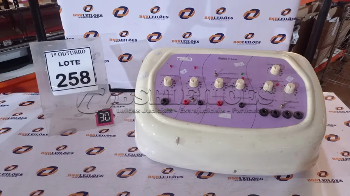 LOTE 258 - 01 APARELHO DE ALTA FREQUÊNCIA BELLE FACE MARCA ELETROBEL. (NO ESTADO) ATENÇÃO! FAZER A VISITAÇÃO ANTES DE ARREMATAR, NÃO SABEMOS SE FUNCIONA, LEILÃO NÃO TEM GARANTIA E NEM DEVOLUÇÃO, SUJEITO A POSSÍVEIS AVARIAS VISÍVEIS/OCULTAS E/OU AUSÊNCIA DE COMPONENTES