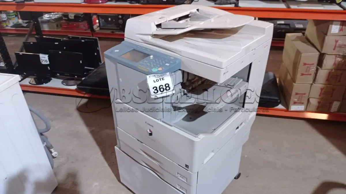 LOTE 368 - 01 COPIADORA MULTIFUNCIONAL MODELO IMAGERUNNER MARCA CANON. (NO ESTADO) ATENÇÃO! FAZER A VISITAÇÃO ANTES DE ARREMATAR, NÃO SABEMOS SE FUNCIONA, LEILÃO NÃO TEM GARANTIA E NEM DEVOLUÇÃO, SUJEITO A POSSÍVEIS AVARIAS VISÍVEIS/OCULTAS E/OU AUSÊNCIA DE COMPONENTES.