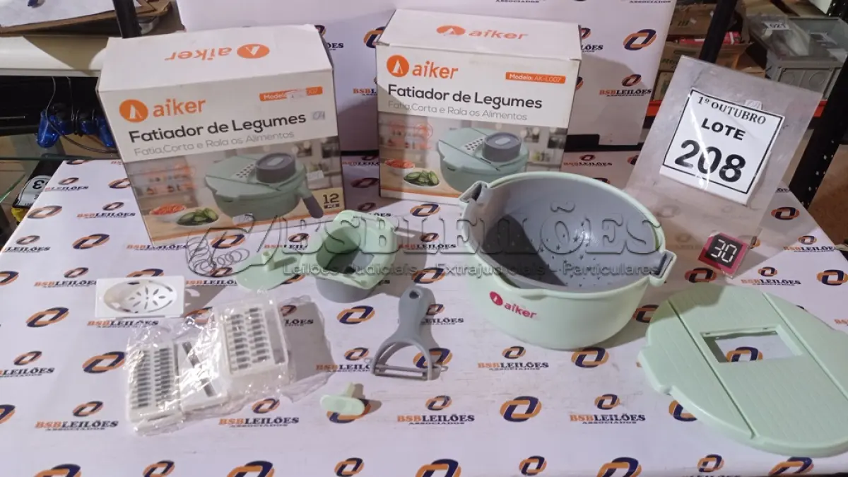 LOTE 208 - 02 FATIADORES DE LEGUMES MODELO AK-L007 MARCA AIKER. (NO ESTADO) ATENÇÃO! FAZER A VISITAÇÃO ANTES DE ARREMATAR, NÃO SABEMOS SE FUNCIONA, LEILÃO NÃO TEM GARANTIA E NEM DEVOLUÇÃO, SUJEITO A POSSÍVEIS AVARIAS VISÍVEIS/OCULTAS E/OU AUSÊNCIA DE COMPONENTES.