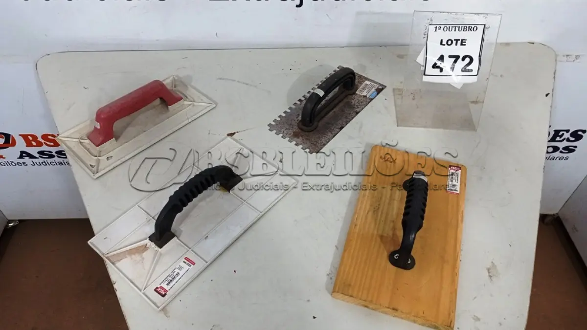 LOTE 472 - 06 DESEMPENADEIRAS DE MODELOS DIVERSOS. (NO ESTADO) ATENÇÃO! FAZER A VISITAÇÃO ANTES DE ARREMATAR, NÃO SABEMOS SE FUNCIONA, LEILÃO NÃO TEM GARANTIA E NEM DEVOLUÇÃO, SUJEITO A POSSÍVEIS AVARIAS VISÍVEIS/OCULTAS E/OU AUSÊNCIA DE COMPONENTES.