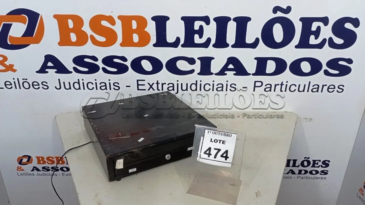 LOTE 474 - LOTE EXTRA. (NO ESTADO) ATENÇÃO! FAZER A VISITAÇÃO ANTES DE ARREMATAR, NÃO SABEMOS SE FUNCIONA, LEILÃO NÃO TEM GARANTIA E NEM DEVOLUÇÃO, SUJEITO A POSSÍVEIS AVARIAS VISÍVEIS/OCULTAS E/OU AUSÊNCIA DE COMPONENTES.