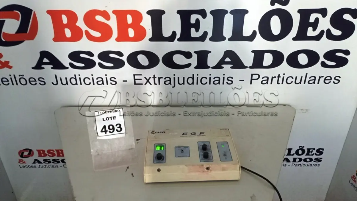 LOTE 493 - 01 EQUIPAMENTO ESTIMULADOR GALVÂNICO E FARÁDICO EGF MARCA CARCI. (NO ESTADO) ATENÇÃO! FAZER A VISITAÇÃO ANTES DE ARREMATAR, NÃO SABEMOS SE FUNCIONA, LEILÃO NÃO TEM GARANTIA E NEM DEVOLUÇÃO, SUJEITO A POSSÍVEIS AVARIAS VISÍVEIS/OCULTAS E/OU AUSÊNCIA DE COMPONENTES.