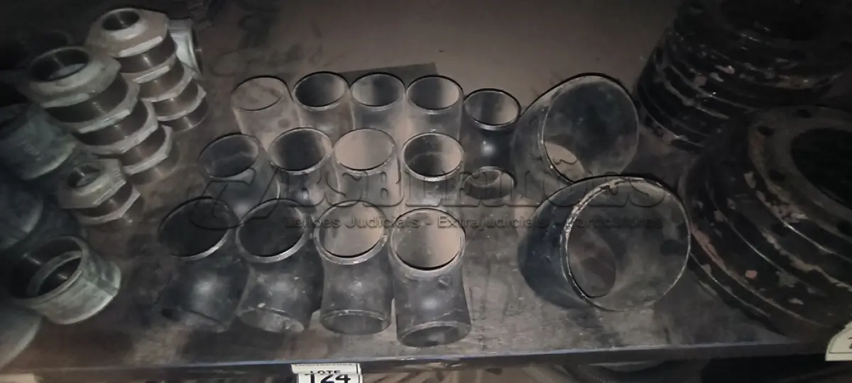 LOTE 124 - 01 LOTE COM TE DE 3”DE AÇO CARBONO. (NO ESTADO) ATENÇÃO! FAZER A VISITAÇÃO ANTES DE ARREMATAR, NÃO SABEMOS SE FUNCIONA, LEILÃO NÃO TEM GARANTIA E NEM DEVOLUÇÃO, SUJEITO A POSSÍVEIS AVARIAS VISÍVEIS/OCULTAS E/OU AUSÊNCIA DE COMPONENTES.
