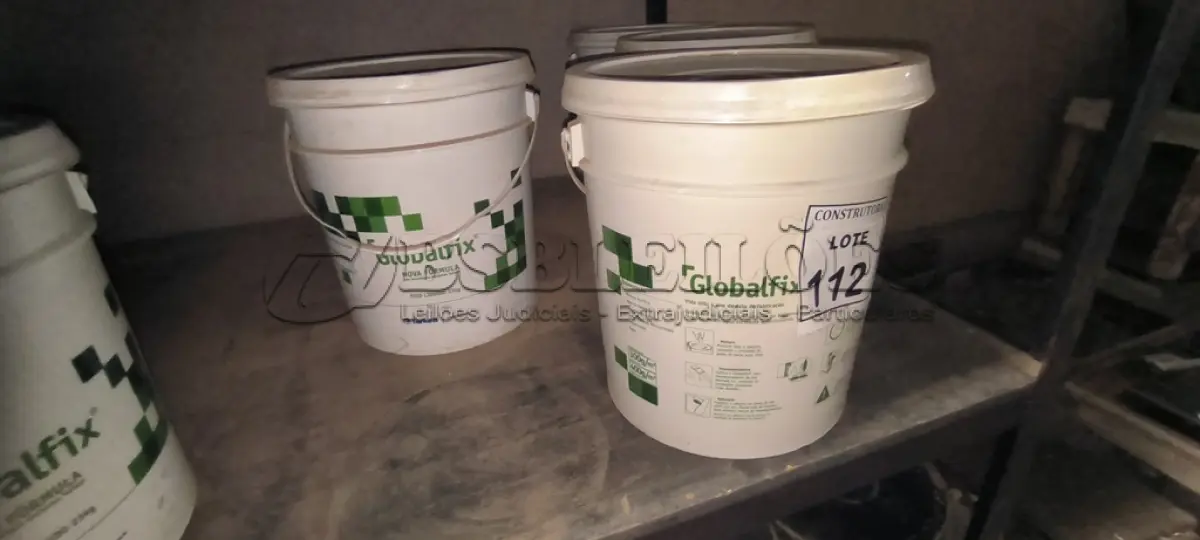 LOTE 112 - 02 BALDES DE ADESIVOS GLOBALFIX 23KG. (NO ESTADO) ATENÇÃO! FAZER A VISITAÇÃO ANTES DE ARREMATAR, NÃO SABEMOS SE FUNCIONA, LEILÃO NÃO TEM GARANTIA E NEM DEVOLUÇÃO, SUJEITO A POSSÍVEIS AVARIAS VISÍVEIS/OCULTAS E/OU AUSÊNCIA DE COMPONENTES.