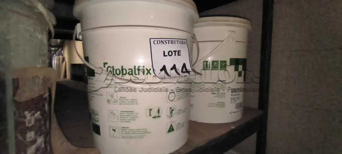 LOTE 114 - 02 BALDES DE ADESIVOS GLOBALFIX 23KG . (NO ESTADO) ATENÇÃO! FAZER A VISITAÇÃO ANTES DE ARREMATAR, NÃO SABEMOS SE FUNCIONA, LEILÃO NÃO TEM GARANTIA E NEM DEVOLUÇÃO, SUJEITO A POSSÍVEIS AVARIAS VISÍVEIS/OCULTAS E/OU AUSÊNCIA DE COMPONENTES.