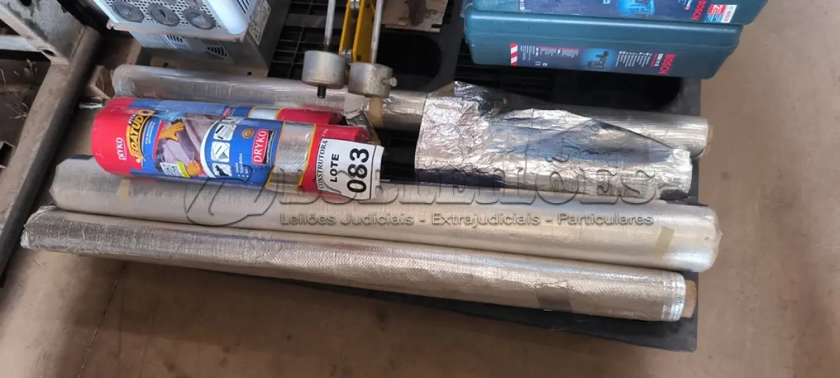 LOTE 083 - 01 LOTE COM FITAS MULTIUSO AUTO ADESIVAS. (NO ESTADO) ATENÇÃO! FAZER A VISITAÇÃO ANTES DE ARREMATAR, NÃO SABEMOS SE FUNCIONA, LEILÃO NÃO TEM GARANTIA E NEM DEVOLUÇÃO, SUJEITO A POSSÍVEIS AVARIAS VISÍVEIS/OCULTAS E/OU AUSÊNCIA DE COMPONENTES.
