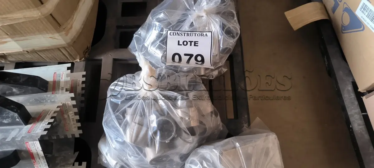 LOTE 079 - 01 LOTE COM CONDULETES EM ALUMÍNIO. (NO ESTADO) ATENÇÃO! FAZER A VISITAÇÃO ANTES DE ARREMATAR, NÃO SABEMOS SE FUNCIONA, LEILÃO NÃO TEM GARANTIA E NEM DEVOLUÇÃO, SUJEITO A POSSÍVEIS AVARIAS VISÍVEIS/OCULTAS E/OU AUSÊNCIA DE COMPONENTES.