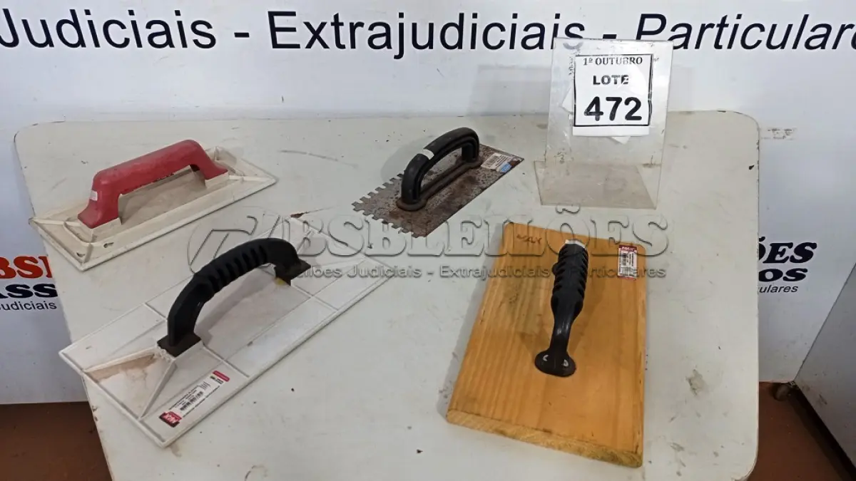 LOTE 472 - 06 DESEMPENADEIRAS DE MODELOS DIVERSOS. (NO ESTADO) ATENÇÃO! FAZER A VISITAÇÃO ANTES DE ARREMATAR, NÃO SABEMOS SE FUNCIONA, LEILÃO NÃO TEM GARANTIA E NEM DEVOLUÇÃO, SUJEITO A POSSÍVEIS AVARIAS VISÍVEIS/OCULTAS E/OU AUSÊNCIA DE COMPONENTES.
