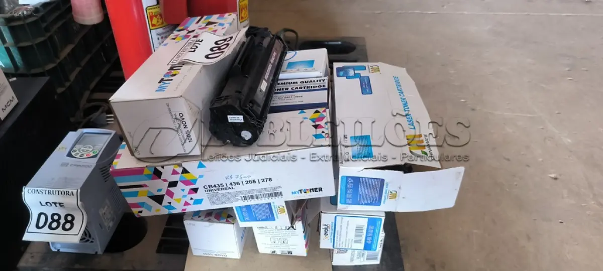 LOTE 089 - 01 LOTE COM TONNERS DIVERSOS. (NO ESTADO) ATENÇÃO! FAZER A VISITAÇÃO ANTES DE ARREMATAR, NÃO SABEMOS SE FUNCIONA, LEILÃO NÃO TEM GARANTIA E NEM DEVOLUÇÃO, SUJEITO A POSSÍVEIS AVARIAS VISÍVEIS/OCULTAS E/OU AUSÊNCIA DE COMPONENTES.