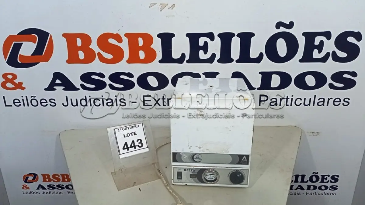 LOTE 443 - 01 ESTUFA PARA ESTERILIZAÇÃO E SECAGEM MARCA MASTER. (NO ESTADO) ATENÇÃO! FAZER A VISITAÇÃO ANTES DE ARREMATAR, NÃO SABEMOS SE FUNCIONA, LEILÃO NÃO TEM GARANTIA E NEM DEVOLUÇÃO, SUJEITO A POSSÍVEIS AVARIAS VISÍVEIS/OCULTAS E/OU AUSÊNCIA DE COMPONENTES.
