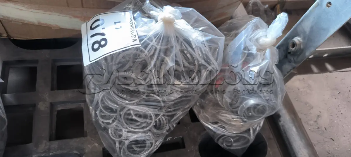LOTE 078 - 01 LOTE COM ARRUELAS EM ALUMÍNIO. (NO ESTADO) ATENÇÃO! FAZER A VISITAÇÃO ANTES DE ARREMATAR, NÃO SABEMOS SE FUNCIONA, LEILÃO NÃO TEM GARANTIA E NEM DEVOLUÇÃO, SUJEITO A POSSÍVEIS AVARIAS VISÍVEIS/OCULTAS E/OU AUSÊNCIA DE COMPONENTES.
