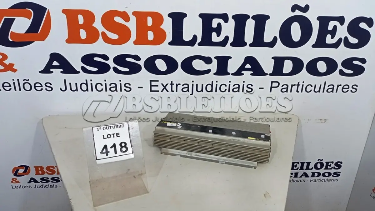 LOTE 418 - 01 INVERSOR DE ENERGIA XANTREX XPOWER 1750 PLUS. (NO ESTADO) ATENÇÃO! FAZER A VISITAÇÃO ANTES DE ARREMATAR, NÃO SABEMOS SE FUNCIONA, LEILÃO NÃO TEM GARANTIA E NEM DEVOLUÇÃO, SUJEITO A POSSÍVEIS AVARIAS VISÍVEIS/OCULTAS E/OU AUSÊNCIA DE COMPONENTES.