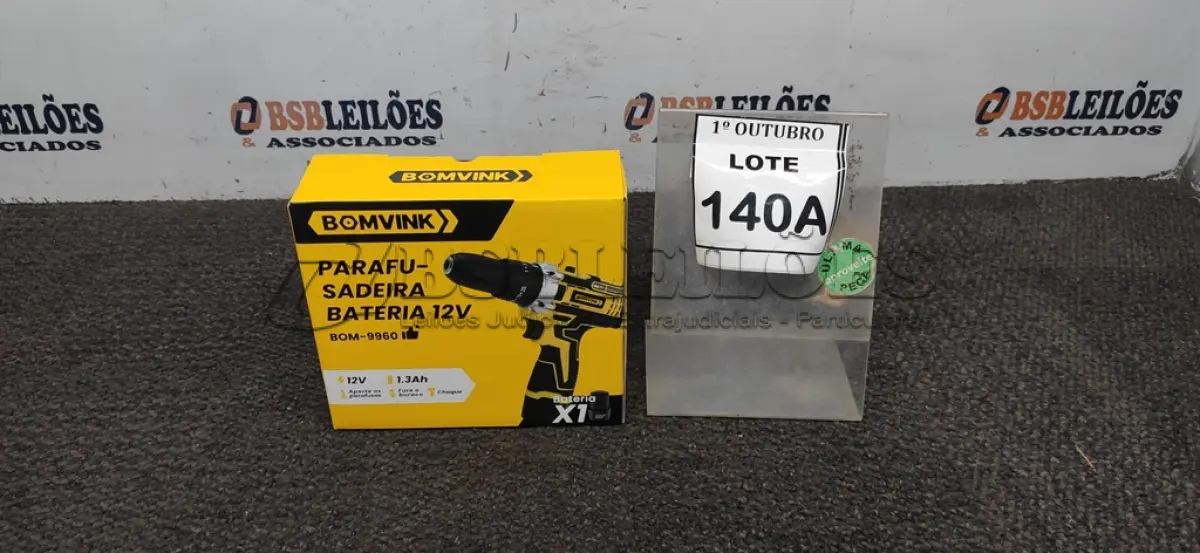 LOTE 140 - 01 PARAFUSADEIRA A BATERIA 12V 2BITS E CARREGADOR (PRODUTO NOVO) (NO ESTADO) ATENÇÃO! FAZER A VISITAÇÃO ANTES DE ARREMATAR, NÃO SABEMOS SE FUNCIONA, LEILÃO NÃO TEM GARANTIA E NEM DEVOLUÇÃO, SUJEITO A POSSÍVEIS AVARIAS VISÍVEIS/OCULTAS E/OU AUSÊNCIA DE COMPONENTES.