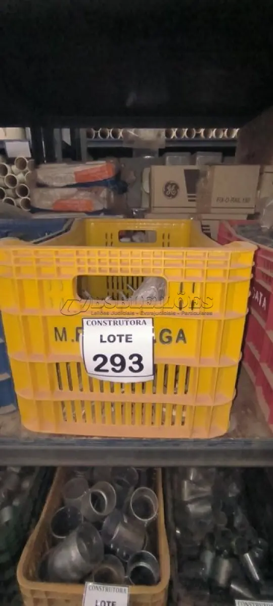 LOTE 293 - 01 LOTE COM GANCHOS EM FERRO. (CAIXA ORGANIZADORA NAO INCLUSA) (NO ESTADO) ATENÇÃO! FAZER A VISITAÇÃO ANTES DE ARREMATAR, NÃO SABEMOS SE FUNCIONA, LEILÃO NÃO TEM GARANTIA E NEM DEVOLUÇÃO, SUJEITO A POSSÍVEIS AVARIAS VISÍVEIS/OCULTAS E/OU AUSÊNCIA DE COMPONENTES.