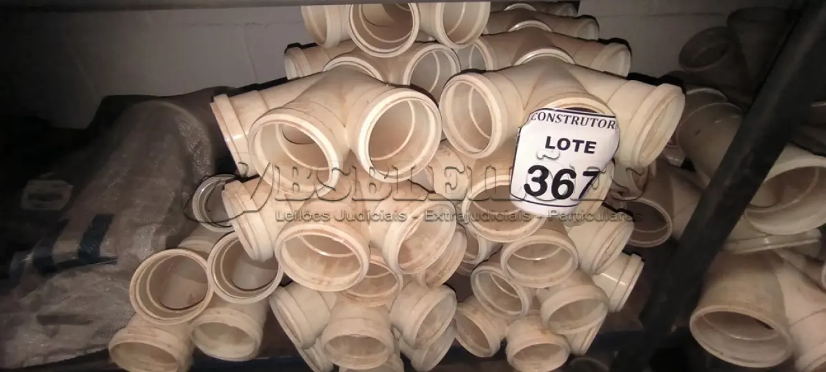LOTE 367 - 01 LOTE COM JUNÇÃO DUPLA EM PVC PARA ESGOTO SN75X75MM. (NO ESTADO) ATENÇÃO! FAZER A VISITAÇÃO ANTES DE ARREMATAR, NÃO SABEMOS SE FUNCIONA, LEILÃO NÃO TEM GARANTIA E NEM DEVOLUÇÃO, SUJEITO A POSSÍVEIS AVARIAS VISÍVEIS/OCULTAS E/OU AUSÊNCIA DE COMPONENTES.