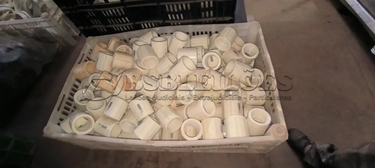 LOTE 340 - 01 LOTE COM LUVAS ROSCÁVEIS. (CAIXA ORGANIZADORA NAO INCLUSA) (NO ESTADO) ATENÇÃO! FAZER A VISITAÇÃO ANTES DE ARREMATAR, NÃO SABEMOS SE FUNCIONA, LEILÃO NÃO TEM GARANTIA E NEM DEVOLUÇÃO, SUJEITO A POSSÍVEIS AVARIAS VISÍVEIS/OCULTAS E/OU AUSÊNCIA DE COMPONENTES.