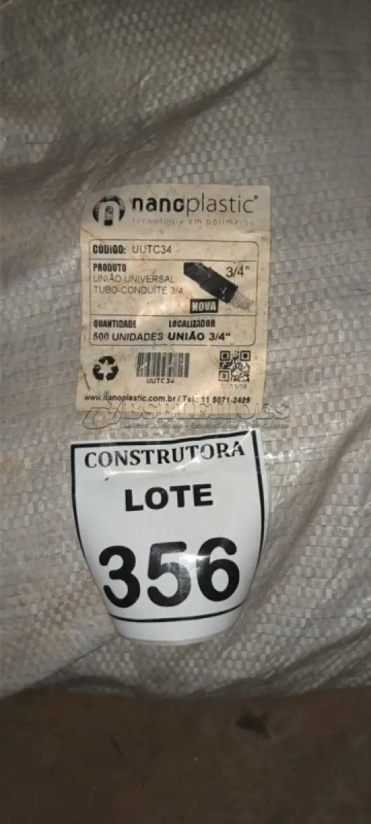 LOTE 356 - 01 SACOS COM UNIÃO UNIVERSAL ¾. (NO ESTADO) ATENÇÃO! FAZER A VISITAÇÃO ANTES DE ARREMATAR, NÃO SABEMOS SE FUNCIONA, LEILÃO NÃO TEM GARANTIA E NEM DEVOLUÇÃO, SUJEITO A POSSÍVEIS AVARIAS VISÍVEIS/OCULTAS E/OU AUSÊNCIA DE COMPONENTES.