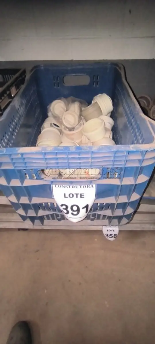 LOTE 391 - 01 LOTE DE REDUÇÃO DE 100X75MM E CAP 75MM. (NO ESTADO) ATENÇÃO! FAZER A VISITAÇÃO ANTES DE ARREMATAR, NÃO SABEMOS SE FUNCIONA, LEILÃO NÃO TEM GARANTIA E NEM DEVOLUÇÃO, SUJEITO A POSSÍVEIS AVARIAS VISÍVEIS/OCULTAS E/OU AUSÊNCIA DE COMPONENTES.
