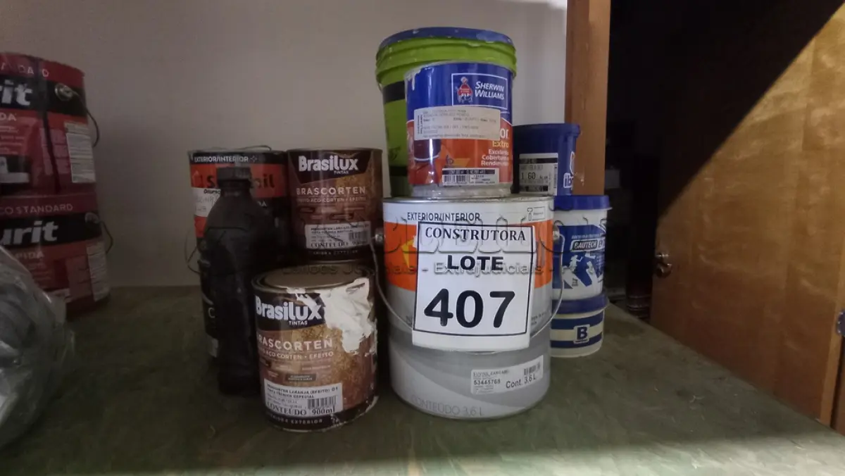 LOTE 407 - 01 LOTE COM TINTAS , TEXTURAS E ADESIVO EPOXI. (NO ESTADO) ATENÇÃO! FAZER A VISITAÇÃO ANTES DE ARREMATAR, NÃO SABEMOS SE FUNCIONA, LEILÃO NÃO TEM GARANTIA E NEM DEVOLUÇÃO, SUJEITO A POSSÍVEIS AVARIAS VISÍVEIS/OCULTAS E/OU AUSÊNCIA DE COMPONENTES.