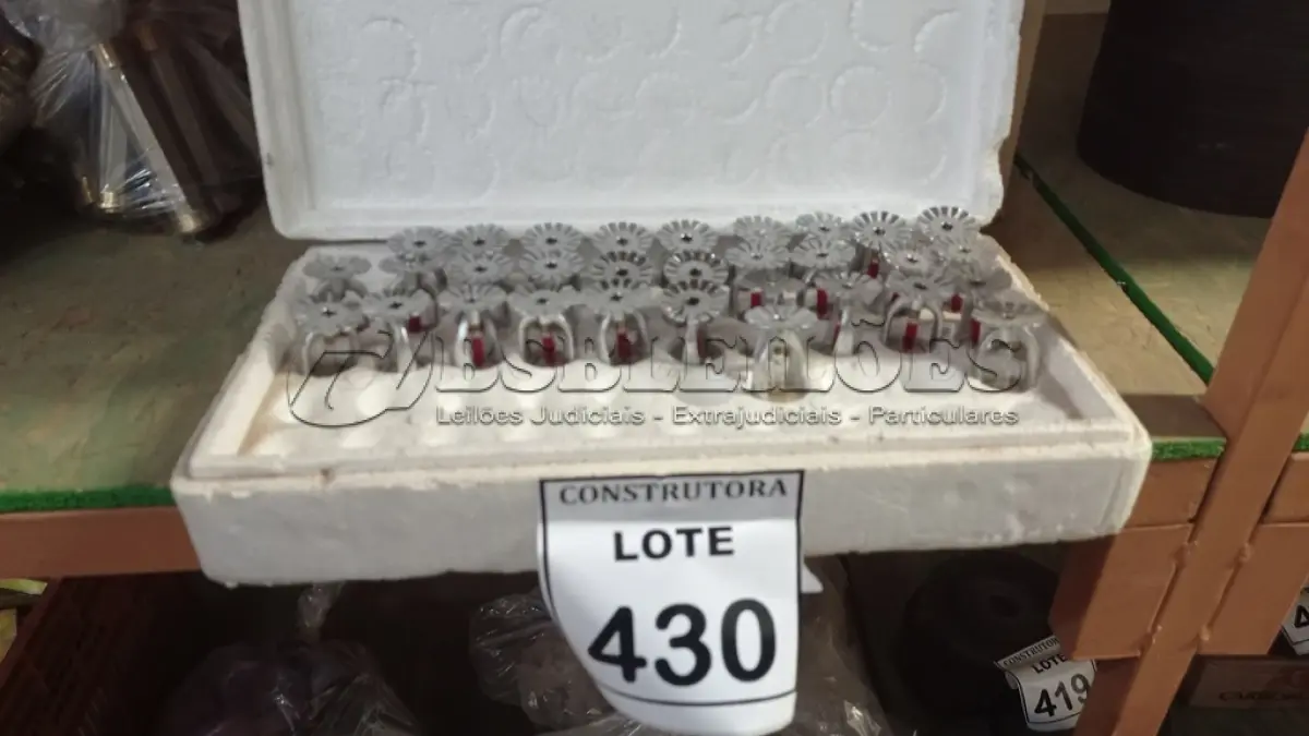 LOTE 430 - 01 LOTE COM ESPRINGLES. (NO ESTADO) ATENÇÃO! FAZER A VISITAÇÃO ANTES DE ARREMATAR, NÃO SABEMOS SE FUNCIONA, LEILÃO NÃO TEM GARANTIA E NEM DEVOLUÇÃO, SUJEITO A POSSÍVEIS AVARIAS VISÍVEIS/OCULTAS E/OU AUSÊNCIA DE COMPONENTES.