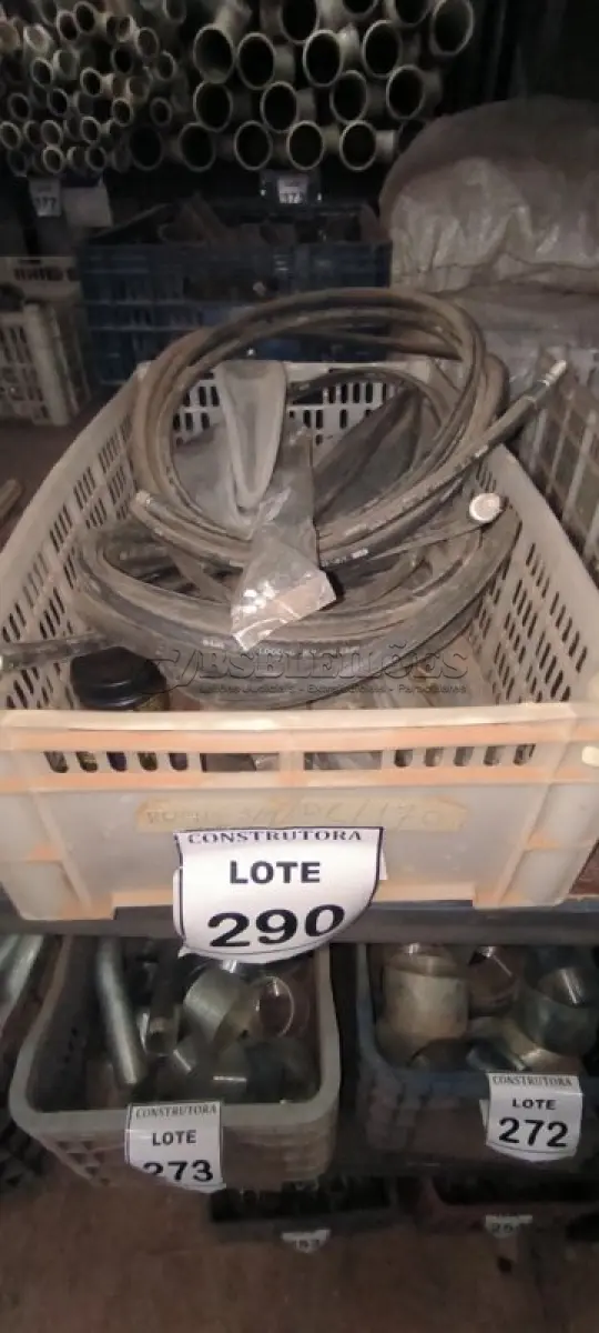 LOTE 290 - 01 LOTE COM ESTANHO E PASTA PARA SOLDA. (CAIXA ORGANIZADORA NAO INCLUSA) (NO ESTADO) ATENÇÃO! FAZER A VISITAÇÃO ANTES DE ARREMATAR, NÃO SABEMOS SE FUNCIONA, LEILÃO NÃO TEM GARANTIA E NEM DEVOLUÇÃO, SUJEITO A POSSÍVEIS AVARIAS VISÍVEIS/OCULTAS E/OU AUSÊNCIA DE COMPONENTES.