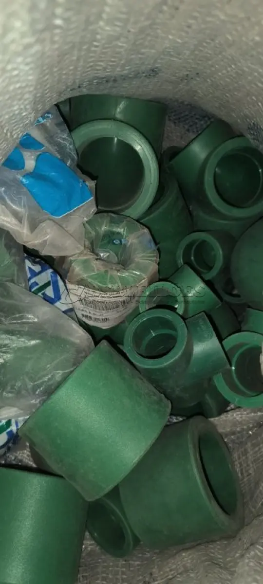 LOTE 280 - 01 LOTE COM CONEXÕES DIVERSAS PARA ÁGUA QUENTE. (NO ESTADO) ATENÇÃO! FAZER A VISITAÇÃO ANTES DE ARREMATAR, NÃO SABEMOS SE FUNCIONA, LEILÃO NÃO TEM GARANTIA E NEM DEVOLUÇÃO, SUJEITO A POSSÍVEIS AVARIAS VISÍVEIS/OCULTAS E/OU AUSÊNCIA DE COMPONENTES.