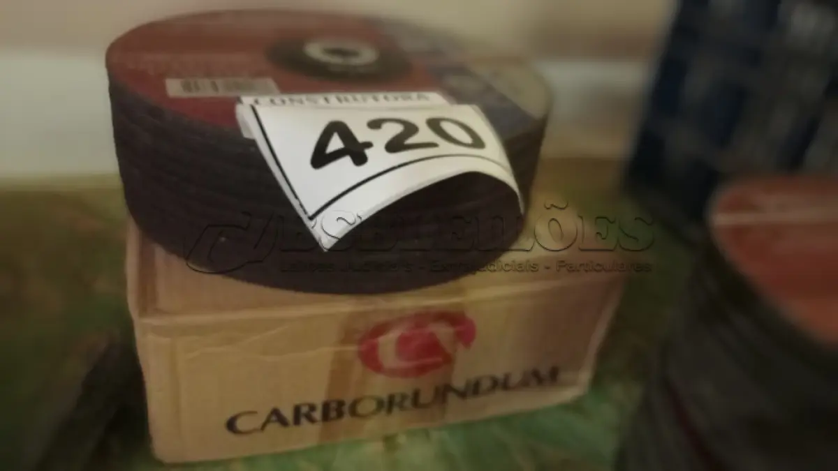 LOTE 420 - 18 DISCO DE DESBASTE DE 9” PARA LIXADEIRA. (NO ESTADO) ATENÇÃO! FAZER A VISITAÇÃO ANTES DE ARREMATAR, NÃO SABEMOS SE FUNCIONA, LEILÃO NÃO TEM GARANTIA E NEM DEVOLUÇÃO, SUJEITO A POSSÍVEIS AVARIAS VISÍVEIS/OCULTAS E/OU AUSÊNCIA DE COMPONENTES.