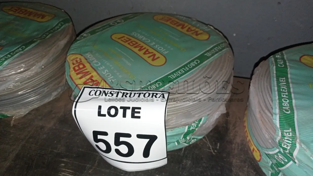 LOTE 557 - 02 ROLOS DE FIO 1X1,5MM ANTI CHAMA 450/750 100 METROS NA COR CINZA. (NO ESTADO) ATENÇÃO! FAZER A VISITAÇÃO ANTES DE ARREMATAR, NÃO SABEMOS SE FUNCIONA, LEILÃO NÃO TEM GARANTIA E NEM DEVOLUÇÃO, SUJEITO A POSSÍVEIS AVARIAS VISÍVEIS/OCULTAS E/OU AUSÊNCIA DE COMPONENTES.