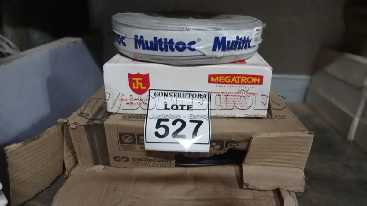 LOTE 527 - 02 ROLOS DE CABOS COXIAL E 01 ROLO DE FIO CCI. (NO ESTADO) ATENÇÃO! FAZER A VISITAÇÃO ANTES DE ARREMATAR, NÃO SABEMOS SE FUNCIONA, LEILÃO NÃO TEM GARANTIA E NEM DEVOLUÇÃO, SUJEITO A POSSÍVEIS AVARIAS VISÍVEIS/OCULTAS E/OU AUSÊNCIA DE COMPONENTES.