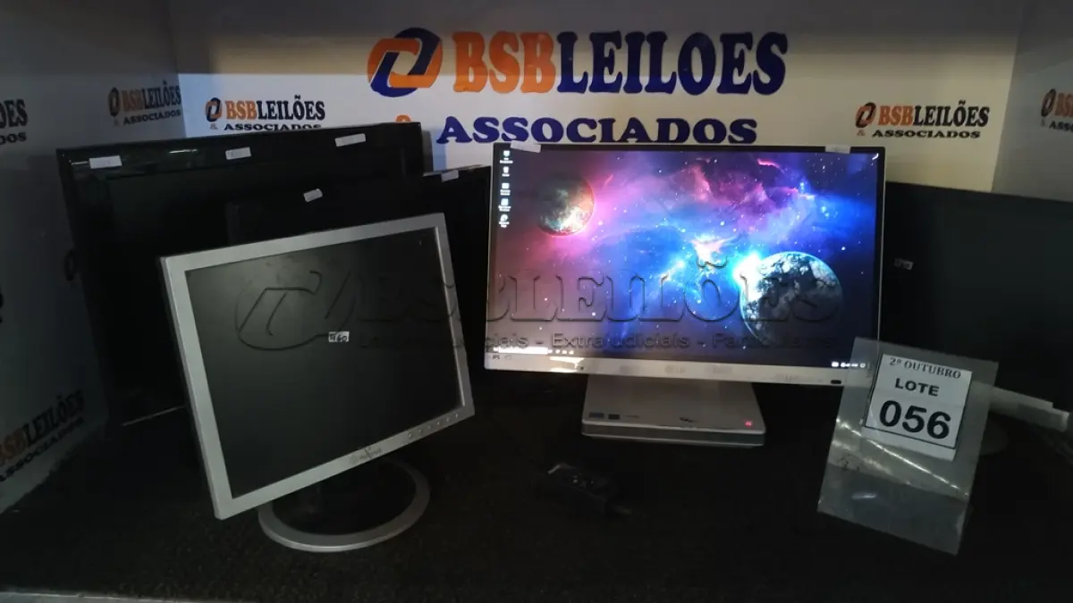 LOTE 056 - 01 ALL IN ONE CORE I5, 01 MINI CPU MARCA INIT E 04 MONITORES DE MARCAS E MODELOS DIVERSOS. (NO ESTADO) ATENÇÃO! FAZER A VISITAÇÃO ANTES DE ARREMATAR, NÃO SABEMOS SE FUNCIONA, LEILÃO NÃO TEM GARANTIA E NEM DEVOLUÇÃO, SUJEITO A POSSÍVEIS AVARIAS VISÍVEIS/OCULTAS E/OU AUSÊNCIA DE COMPONENTES.