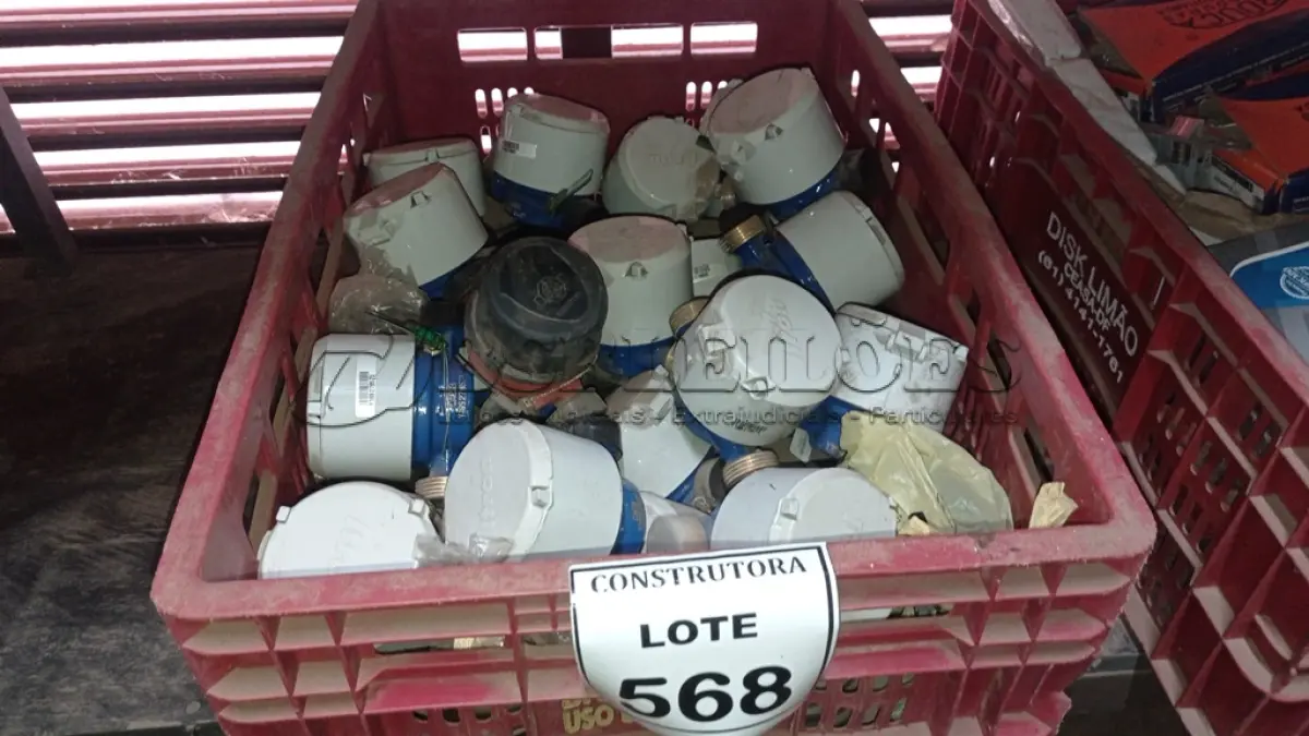 LOTE 568 - 01 LOTE COM HIDRÔMETROS DIVERSOS. (CAIXA ORGANIZADORA NAO INCLUSA) (NO ESTADO) ATENÇÃO! FAZER A VISITAÇÃO ANTES DE ARREMATAR, NÃO SABEMOS SE FUNCIONA, LEILÃO NÃO TEM GARANTIA E NEM DEVOLUÇÃO, SUJEITO A POSSÍVEIS AVARIAS VISÍVEIS/OCULTAS E/OU AUSÊNCIA DE COMPONENTES.