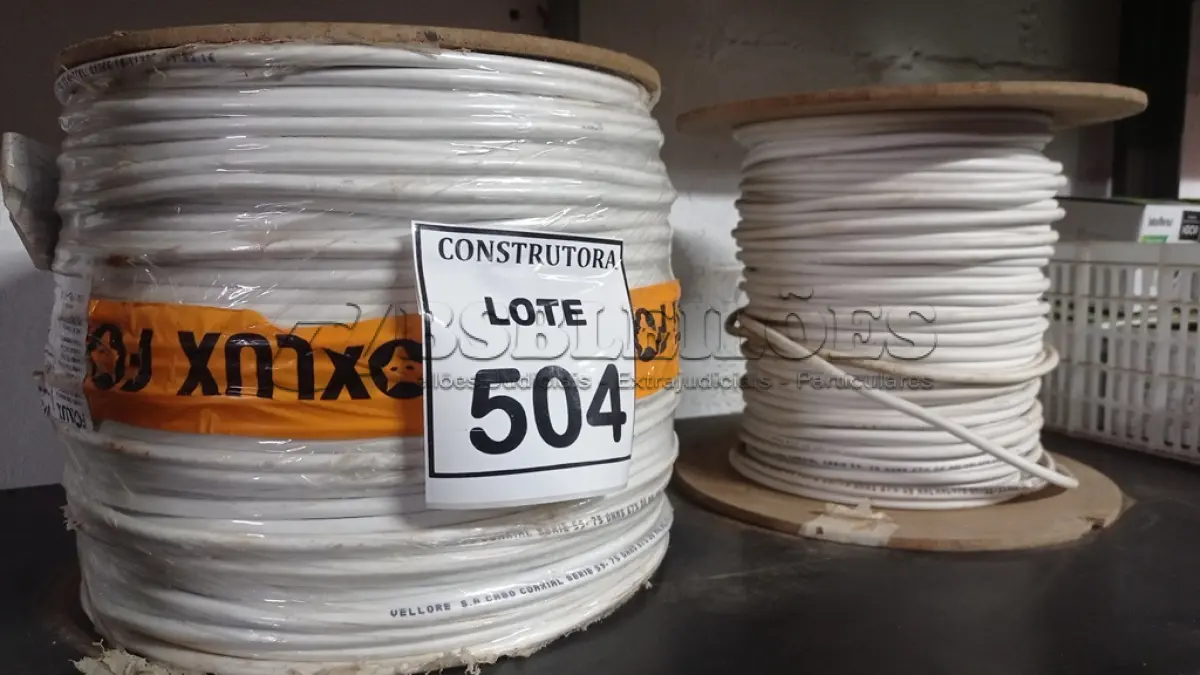 LOTE 504 - 02 ROLOS DE FIO COXIAL. (NO ESTADO) ATENÇÃO! FAZER A VISITAÇÃO ANTES DE ARREMATAR, NÃO SABEMOS SE FUNCIONA, LEILÃO NÃO TEM GARANTIA E NEM DEVOLUÇÃO, SUJEITO A POSSÍVEIS AVARIAS VISÍVEIS/OCULTAS E/OU AUSÊNCIA DE COMPONENTES.