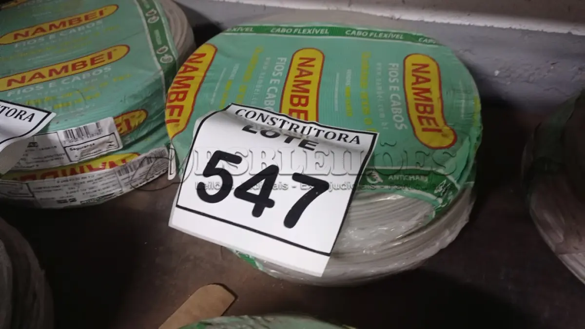 LOTE 547 - 02 ROLOS DE FIO 1X1,5MM ANTI CHAMA 450/750 100 METROS NA COR CINZA. (NO ESTADO) ATENÇÃO! FAZER A VISITAÇÃO ANTES DE ARREMATAR, NÃO SABEMOS SE FUNCIONA, LEILÃO NÃO TEM GARANTIA E NEM DEVOLUÇÃO, SUJEITO A POSSÍVEIS AVARIAS VISÍVEIS/OCULTAS E/OU AUSÊNCIA DE COMPONENTES.