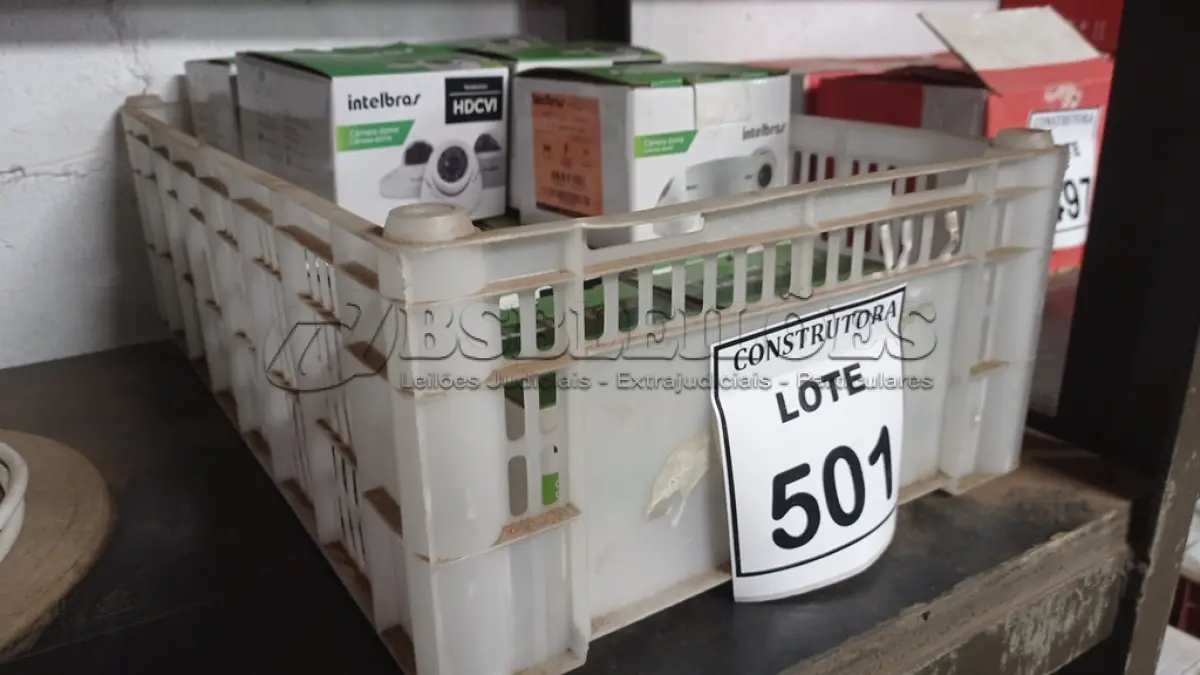 LOTE 501 - 13 CÂMERAS DE SEGURANÇA DOME INTELBRAS VHD 1120 D 3.6MM(CAIXA ORGANIZADORA NAO INCLUSA) (NO ESTADO) ATENÇÃO! FAZER A VISITAÇÃO ANTES DE ARREMATAR, NÃO SABEMOS SE FUNCIONA, LEILÃO NÃO TEM GARANTIA E NEM DEVOLUÇÃO, SUJEITO A POSSÍVEIS AVARIAS VISÍVEIS/OCULTAS E/OU AUSÊNCIA DE COMPONENTES.