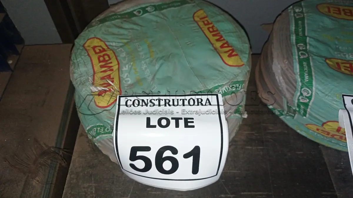 LOTE 561 - 02 ROLOS DE FIO 1X1,5MM ANTI CHAMA 450/750 100 METROS NA COR CINZA. (NO ESTADO) ATENÇÃO! FAZER A VISITAÇÃO ANTES DE ARREMATAR, NÃO SABEMOS SE FUNCIONA, LEILÃO NÃO TEM GARANTIA E NEM DEVOLUÇÃO, SUJEITO A POSSÍVEIS AVARIAS VISÍVEIS/OCULTAS E/OU AUSÊNCIA DE COMPONENTES.