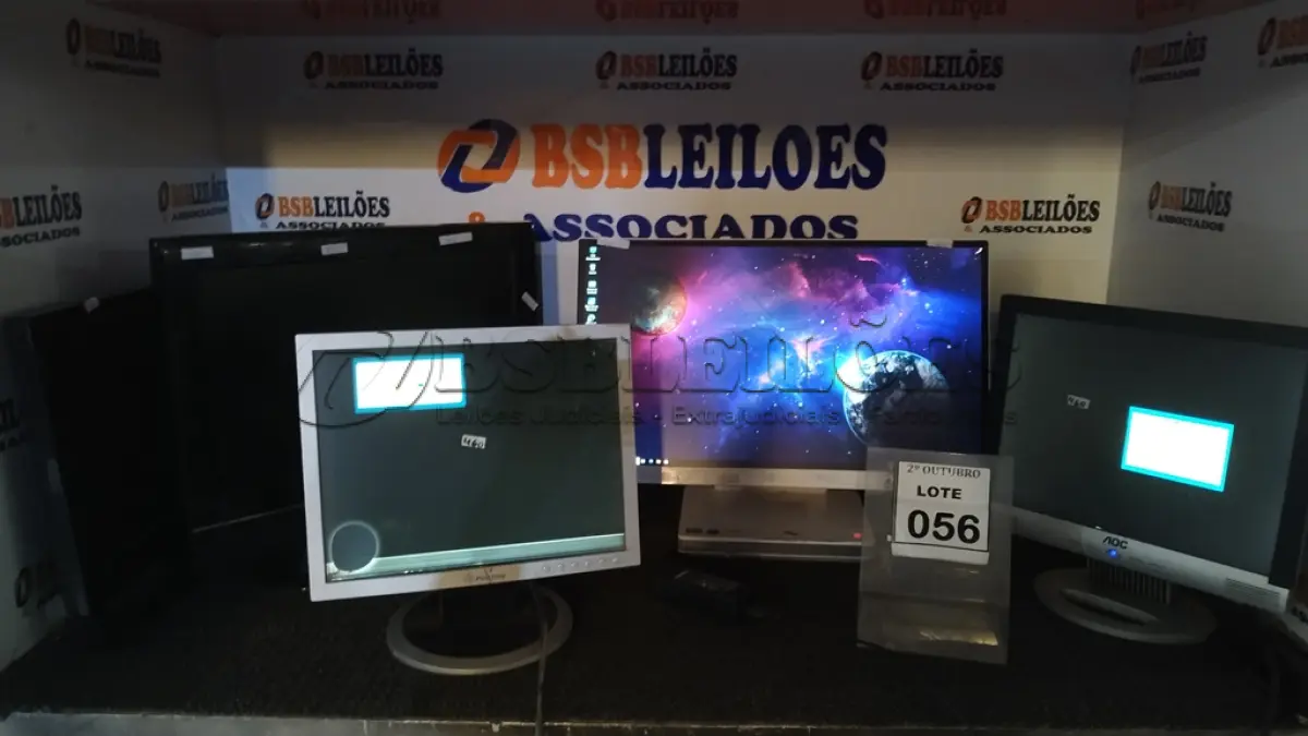 LOTE 056 - 01 ALL IN ONE CORE I5, 01 MINI CPU MARCA INIT E 04 MONITORES DE MARCAS E MODELOS DIVERSOS. (NO ESTADO) ATENÇÃO! FAZER A VISITAÇÃO ANTES DE ARREMATAR, NÃO SABEMOS SE FUNCIONA, LEILÃO NÃO TEM GARANTIA E NEM DEVOLUÇÃO, SUJEITO A POSSÍVEIS AVARIAS VISÍVEIS/OCULTAS E/OU AUSÊNCIA DE COMPONENTES.