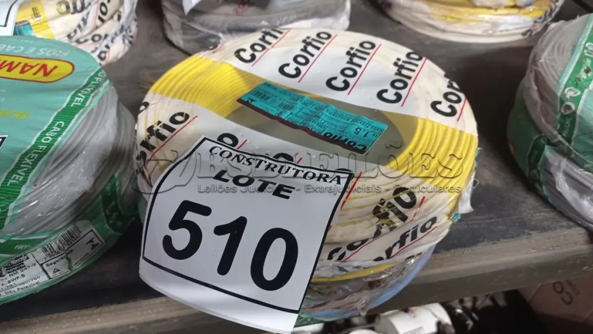 LOTE 510 - 02 ROLOS DE FIO 1X1,5MM ANTI CHAMA 450/750 100 METROS NA COR AMARELO E AZUL. (NO ESTADO) ATENÇÃO! FAZER A VISITAÇÃO ANTES DE ARREMATAR, NÃO SABEMOS SE FUNCIONA, LEILÃO NÃO TEM GARANTIA E NEM DEVOLUÇÃO, SUJEITO A POSSÍVEIS AVARIAS VISÍVEIS/OCULTAS E/OU AUSÊNCIA DE COMPONENTES.