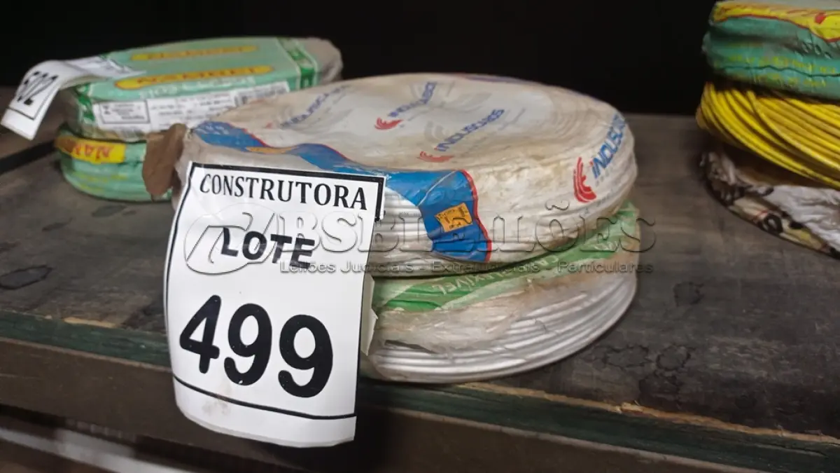 LOTE 499 - 02 ROLOS DE FIO 1X1,5MM ANTI CHAMA 450/750 100 METROS NA COR BRANCO. (NO ESTADO) ATENÇÃO! FAZER A VISITAÇÃO ANTES DE ARREMATAR, NÃO SABEMOS SE FUNCIONA, LEILÃO NÃO TEM GARANTIA E NEM DEVOLUÇÃO, SUJEITO A POSSÍVEIS AVARIAS VISÍVEIS/OCULTAS E/OU AUSÊNCIA DE COMPONENTES.