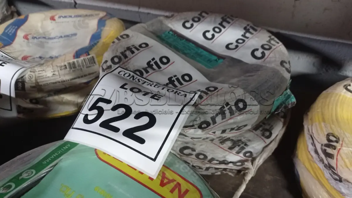 LOTE 522 - 02 ROLOS DE FIO 1X1,5MM ANTI CHAMA 450/750 100 METROS NA COR PRETO. (NO ESTADO) ATENÇÃO! FAZER A VISITAÇÃO ANTES DE ARREMATAR, NÃO SABEMOS SE FUNCIONA, LEILÃO NÃO TEM GARANTIA E NEM DEVOLUÇÃO, SUJEITO A POSSÍVEIS AVARIAS VISÍVEIS/OCULTAS E/OU AUSÊNCIA DE COMPONENTES.