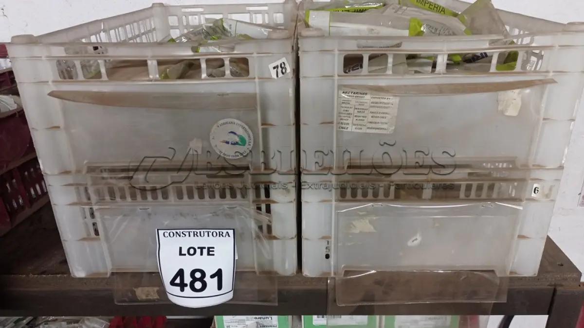 LOTE 481 - 01 LOTE COM SUPORTES DE PLACA CEGA 4X4 E 4X2. (CAIXA ORGANIZADORA NAO INCLUSA) (NO ESTADO) ATENÇÃO! FAZER A VISITAÇÃO ANTES DE ARREMATAR, NÃO SABEMOS SE FUNCIONA, LEILÃO NÃO TEM GARANTIA E NEM DEVOLUÇÃO, SUJEITO A POSSÍVEIS AVARIAS VISÍVEIS/OCULTAS E/OU AUSÊNCIA DE COMPONENTES.