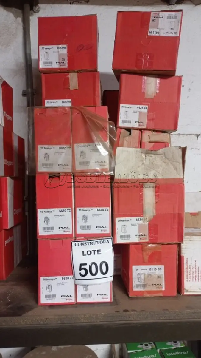 LOTE 500 - 01 LOTE COM TOMADAS RJ-11 PARA TELEFONES. (NO ESTADO) ATENÇÃO! FAZER A VISITAÇÃO ANTES DE ARREMATAR, NÃO SABEMOS SE FUNCIONA, LEILÃO NÃO TEM GARANTIA E NEM DEVOLUÇÃO, SUJEITO A POSSÍVEIS AVARIAS VISÍVEIS/OCULTAS E/OU AUSÊNCIA DE COMPONENTES.