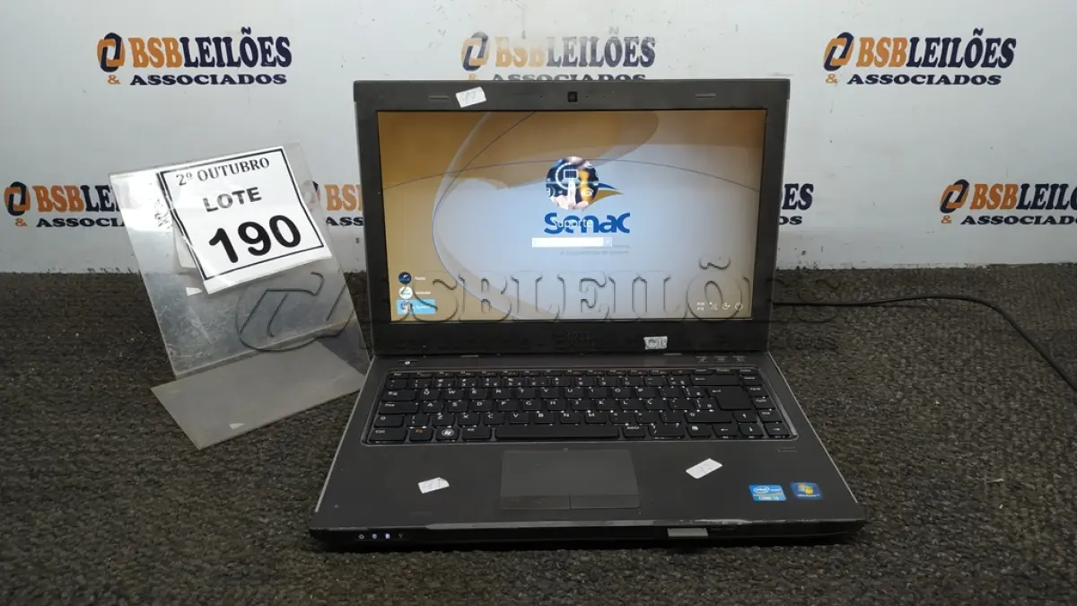LOTE 190 - 01 NOTEBOOK MARCA DELL. (NO ESTADO) ATENÇÃO! FAZER A VISITAÇÃO ANTES DE ARREMATAR, NÃO SABEMOS SE FUNCIONA, LEILÃO NÃO TEM GARANTIA E NEM DEVOLUÇÃO, SUJEITO A POSSÍVEIS AVARIAS VISÍVEIS/OCULTAS E/OU AUSÊNCIA DE COMPONENTES.